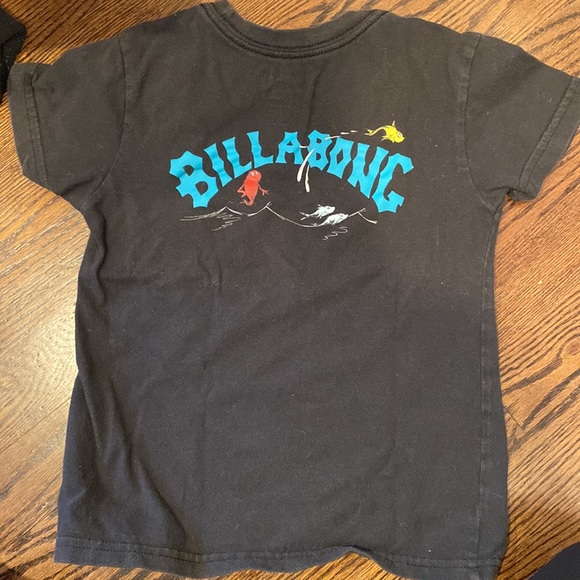 Billabong 3T tshirt - Picture 3 of 3